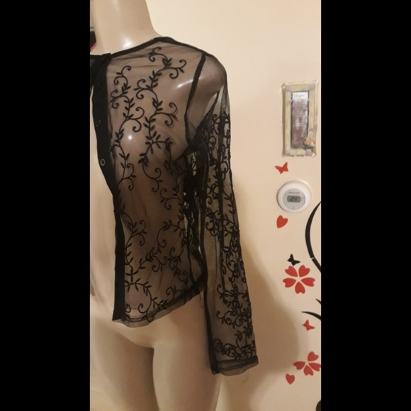 Women blouse - Picture 5 of 10